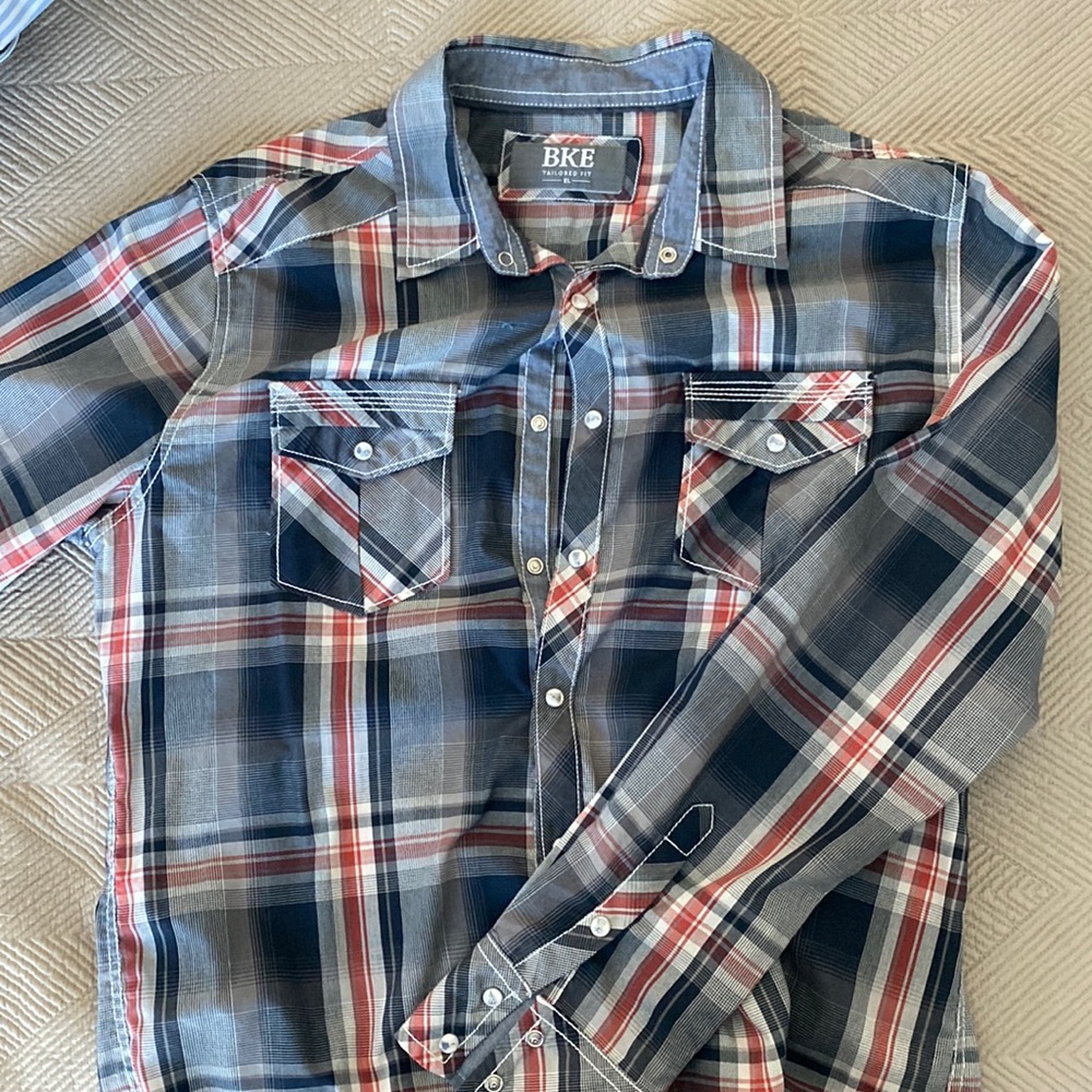 BKE Pearlsnap Button down